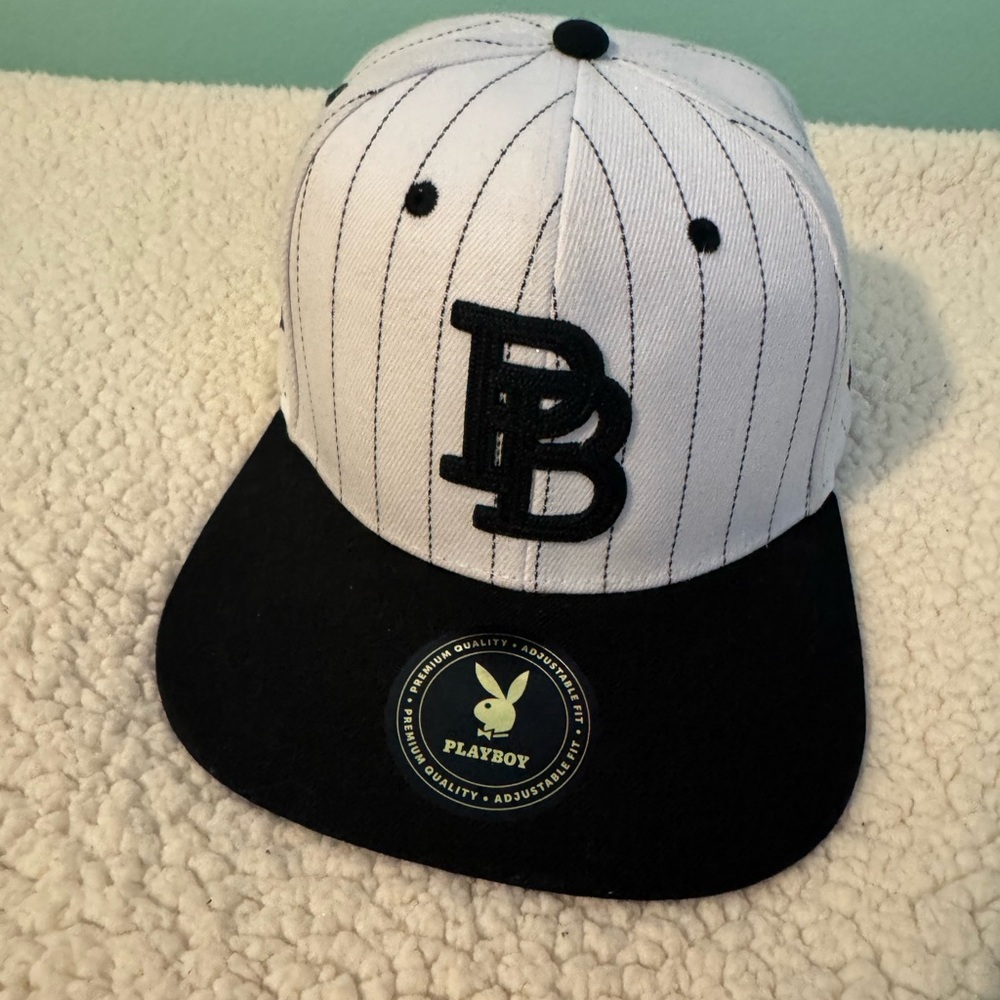 Playboy bunny black and pink hat